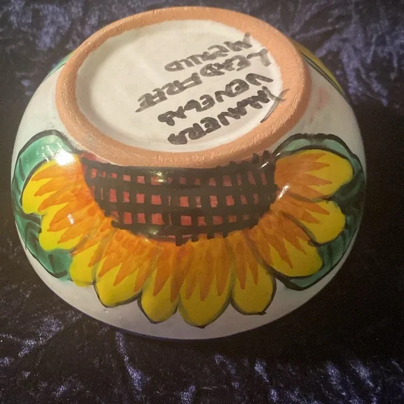 Talavera Hand-Painted Sunflower Bowl Lead Free - Picture 4 of 5